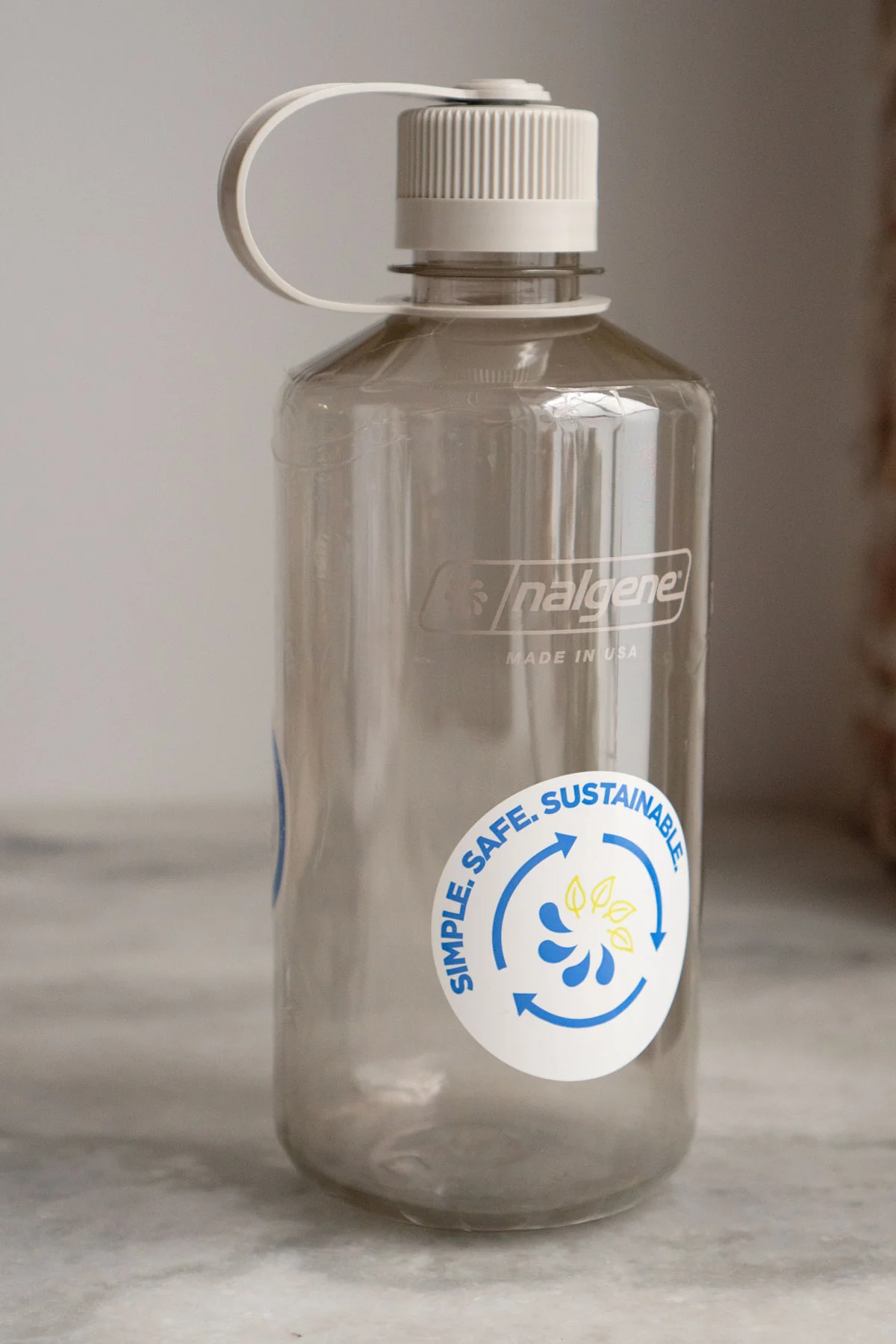 Nalgene Narrow Mouth Bottle - 32 oz - Image 7