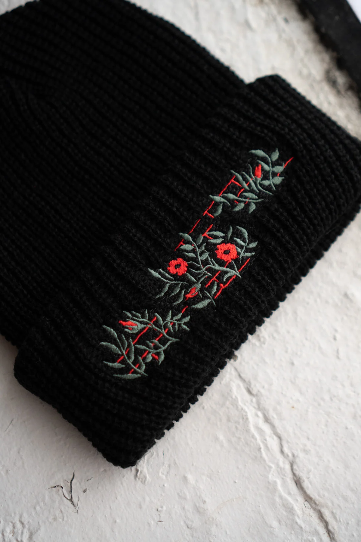 Wallflower Shaker Stitch Beanie - Image 2